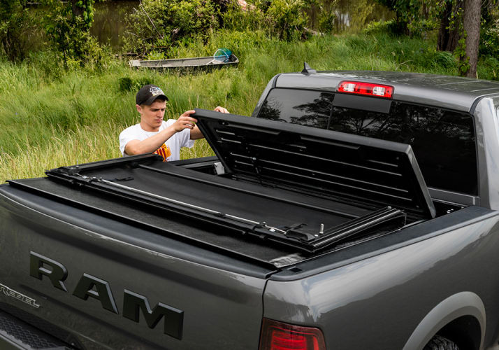 TruXedo Deuce Tonneau Cover : Yankee Custom Truck Caps & Truck ...